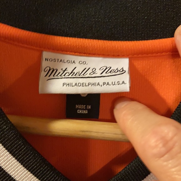 Cross Colors -Mitchell n Ness Jersey - Picture 3 of 8